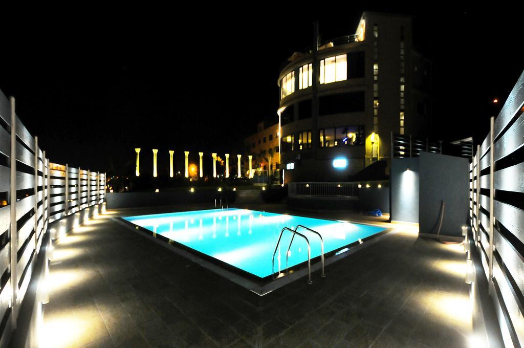 L'Hotel De Mon Pere Byblos Buitenkant foto